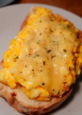 Perfect Scrambled Eggs Recipe for Beginners