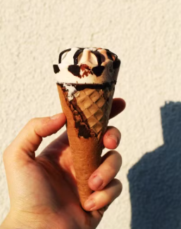 My Daughter Opened Her Favorite Ice Cream After School — What She Found Surprised Us