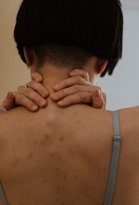 What Is Fibromyalgia? Symptoms, Causes, and Treatment Options